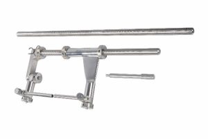 Femoral Large Distractor with 2 Threaded Rods